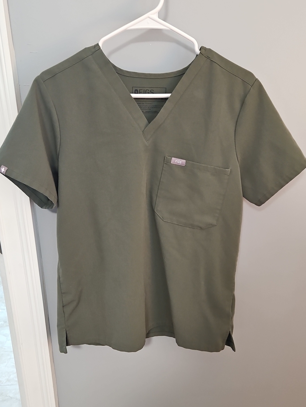 Figs Olive V-Neck Scrub Top with Chest Pocket Medium